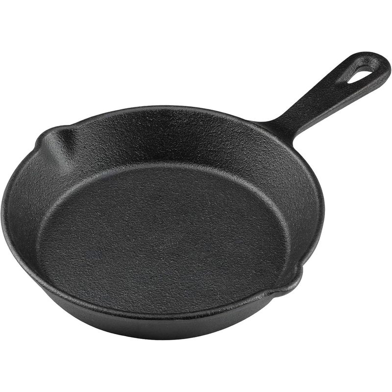 مقلاة من الحديد الزهر مقاس 6 ب - مراجعة Camping Cooking Frying Pan وسعره
