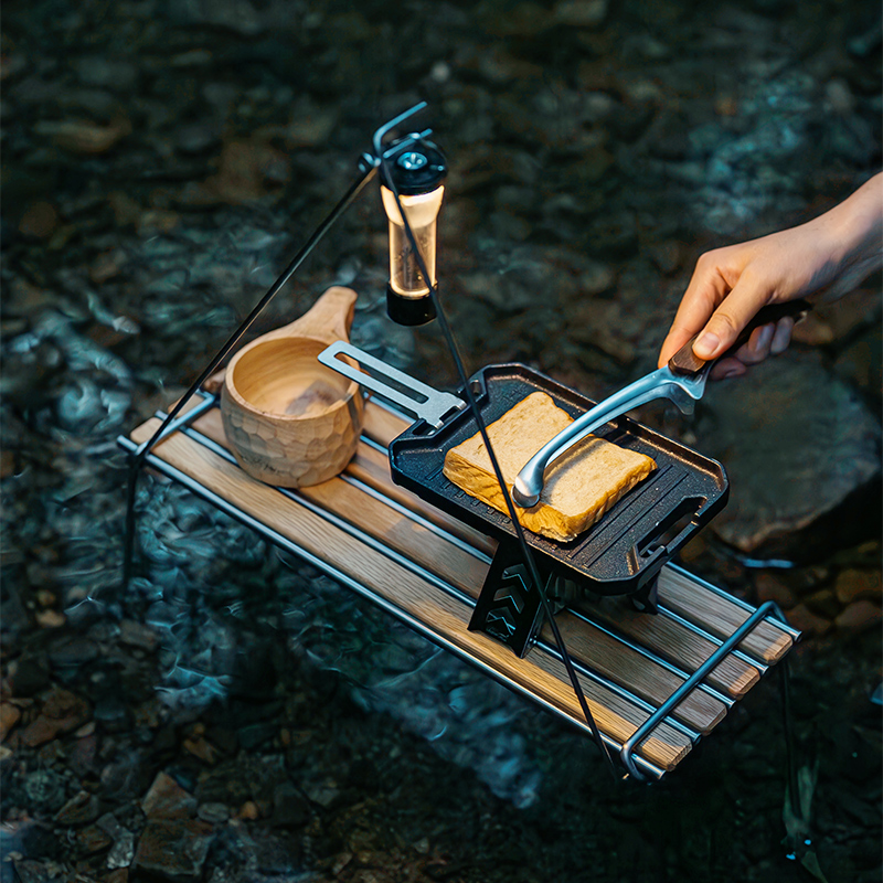 مقلاة شواء خارجية صغيرة من COO - مراجعة Camping Cooking Griddle وسعره